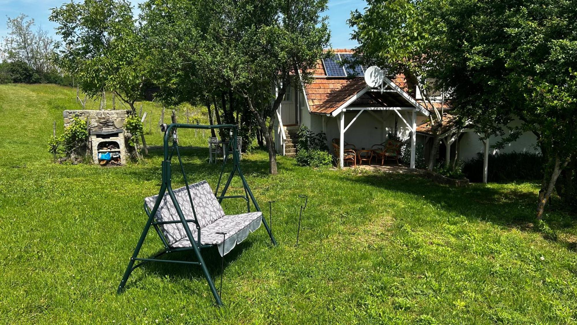Csobanc Szerelem-Nemzeti Park-Oenallo Haz - Klimatizalt Gyulakeszi Dış mekan fotoğraf
